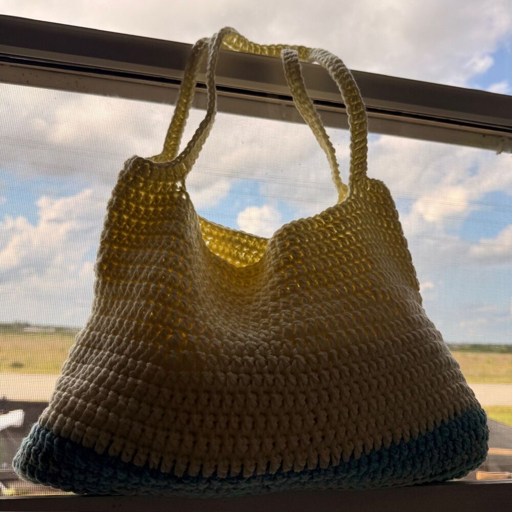 Handmade Crochet Two-Tone Everyday Tote / Shoulder Bag